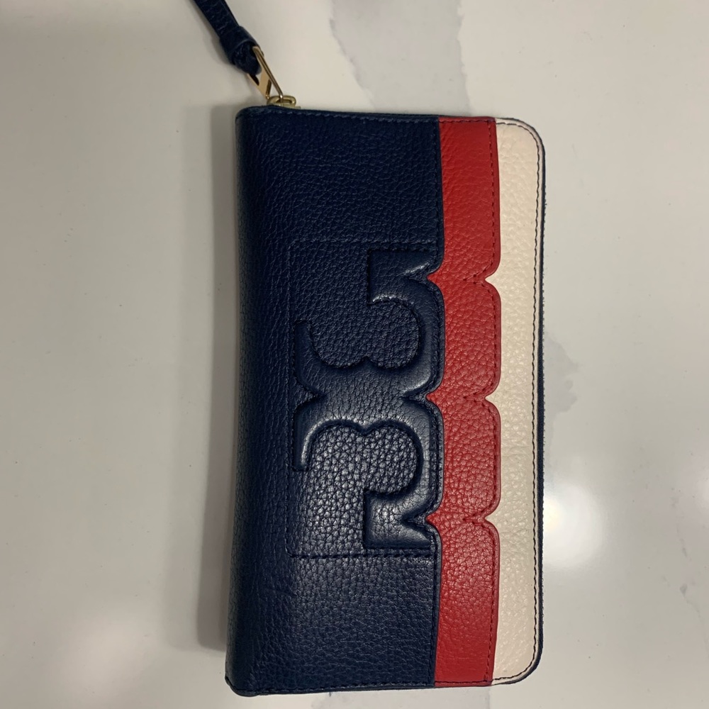 Tory Burch wallet